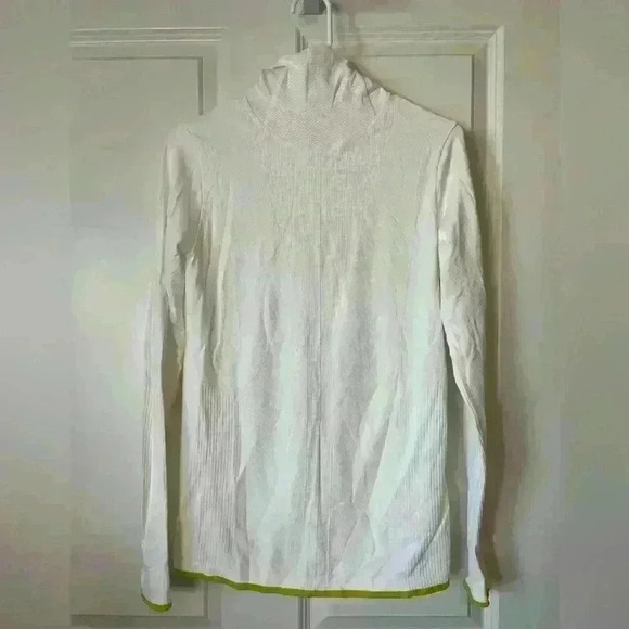 Athleta Flurry Balaclava Hoodie - Picture 3 of 10